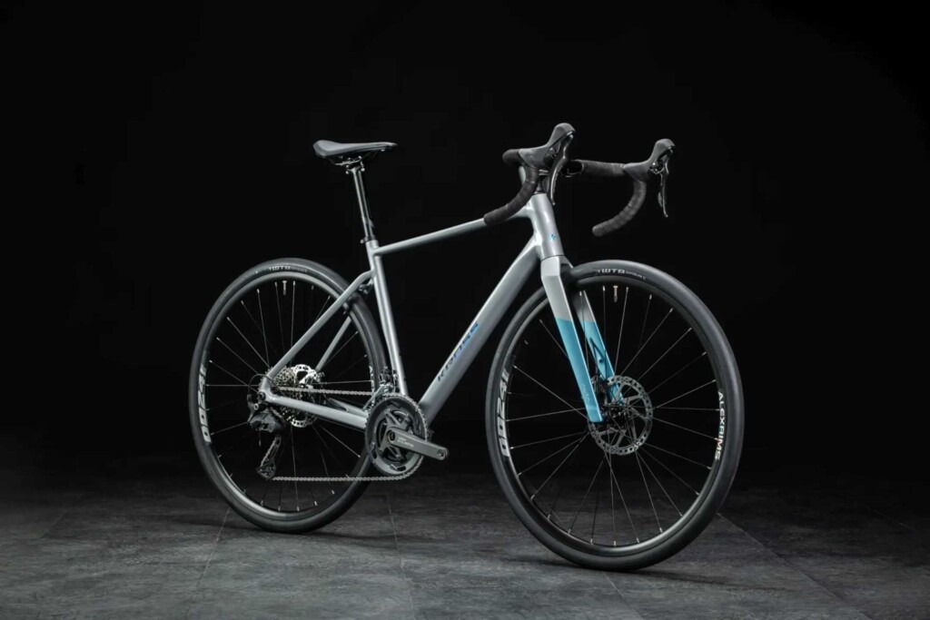 bicykel Kross Alta 2.0